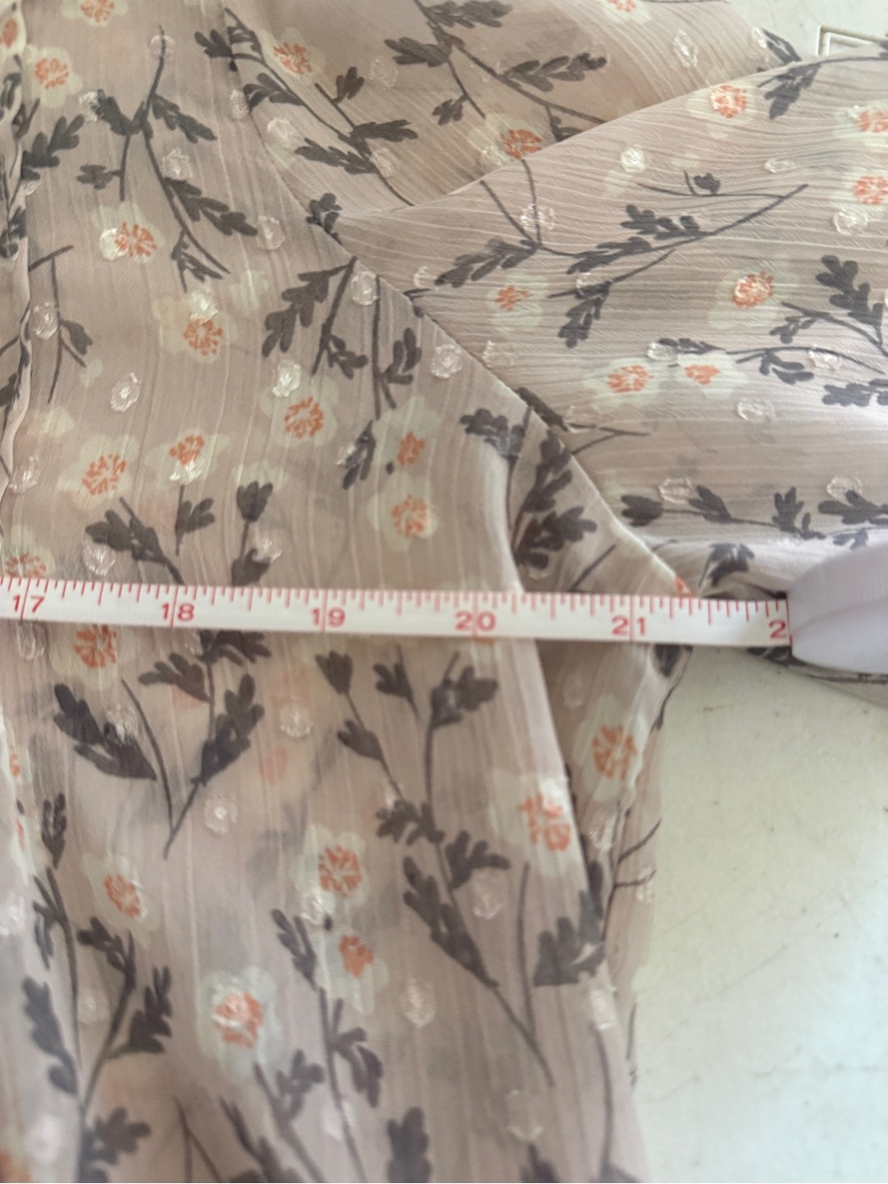 lovestitch Blush Floral Pintuck Peasant Blouse - Picture 4 of 4